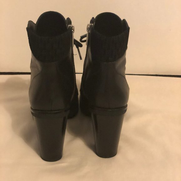 Michael Kors Zip up Boots - Picture 4 of 5